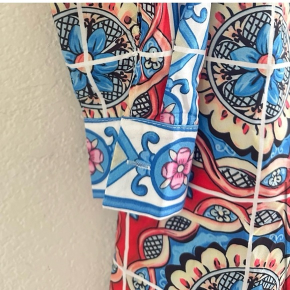 Fun Print Belted Button-Down Dress small - Picture 4 of 6